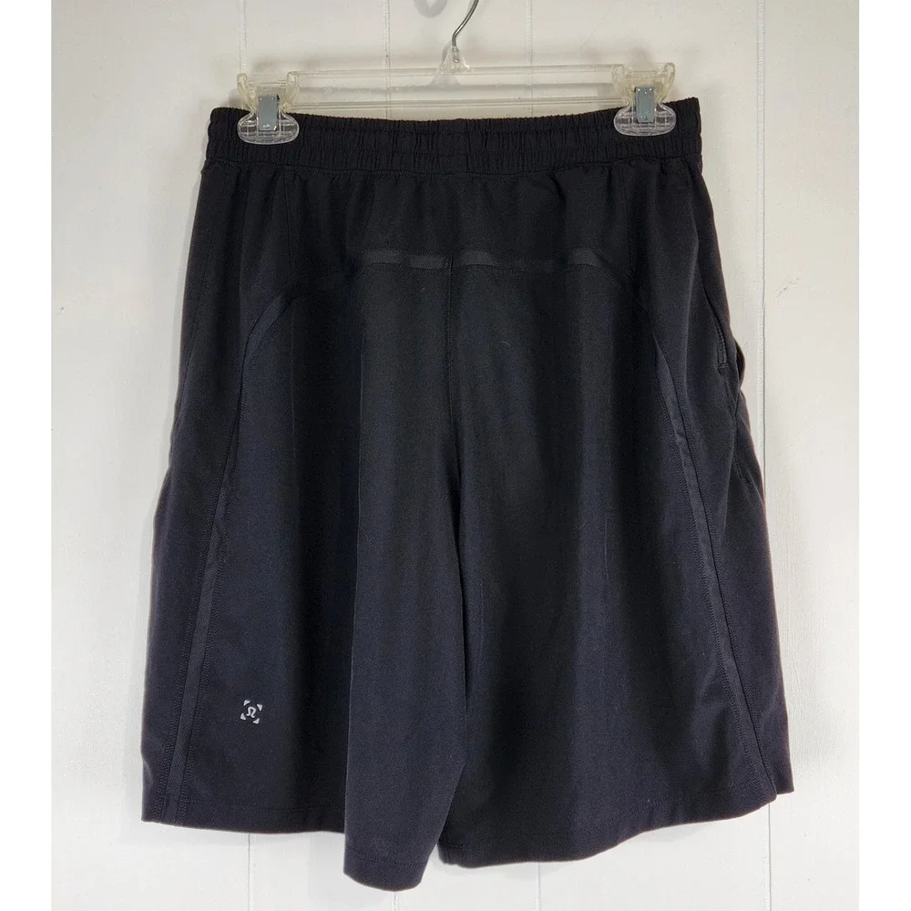 Lululemon Mens Black Athletic Training Shorts Size M 9 Inch Inseam